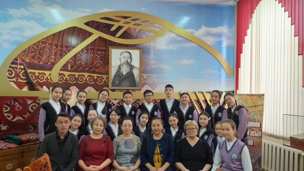 “ Ұлы халықтың - ұлы Абайы ” атты Абайдың   қара сөздерінен пікір алысу