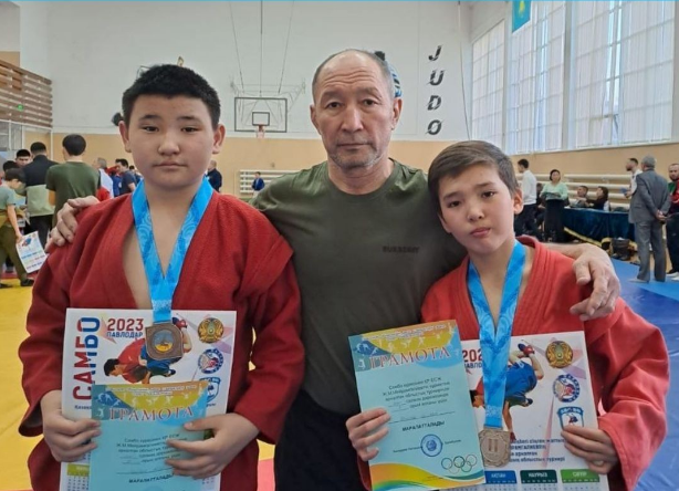 Гимназиямыздың 7 "А" сынып оқушысы Серікбаев Айбар Павлодар қаласында өткен самбо күресінен жүлделі ІІІ орынды иеленді.