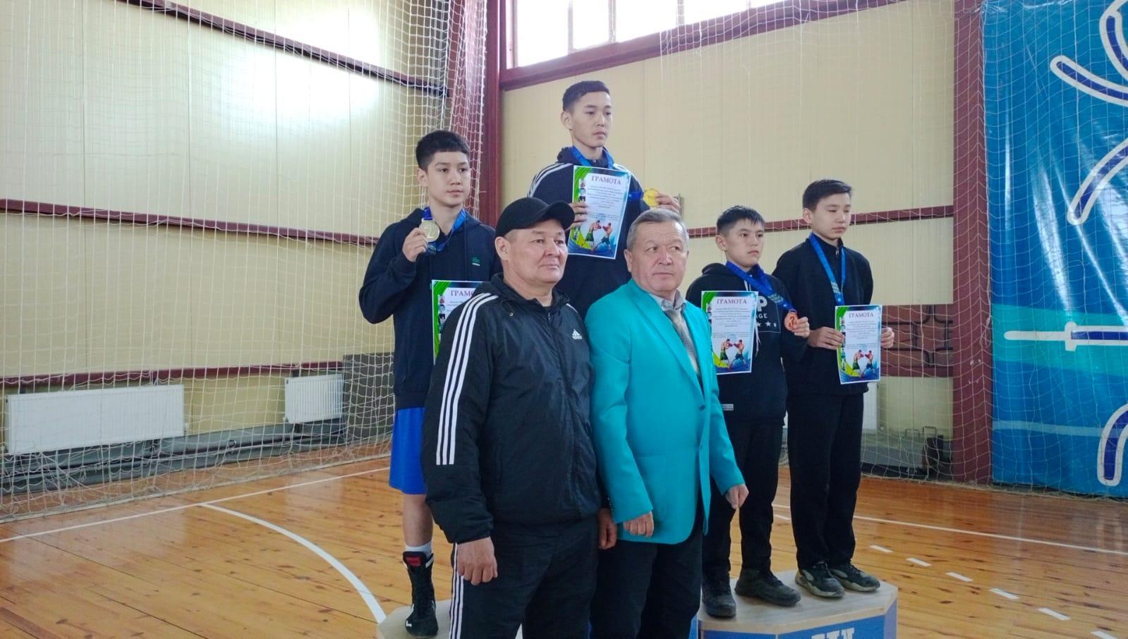 Бокстан жас өспірімдер арасындағы облыстық жарыстың жүлдегері