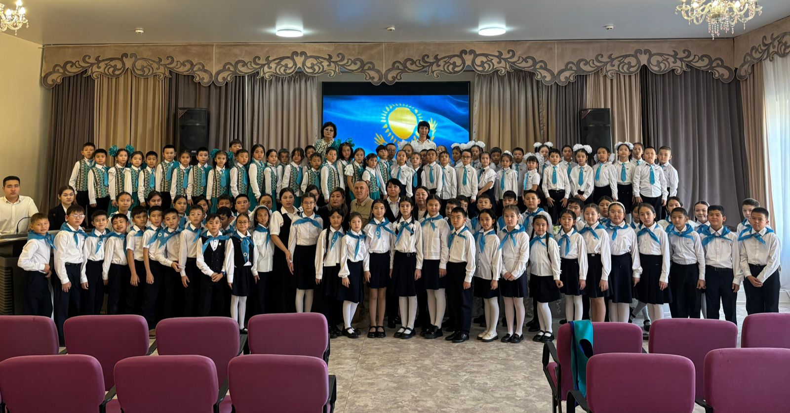 "Оқушылар - мектептің жүрегі"