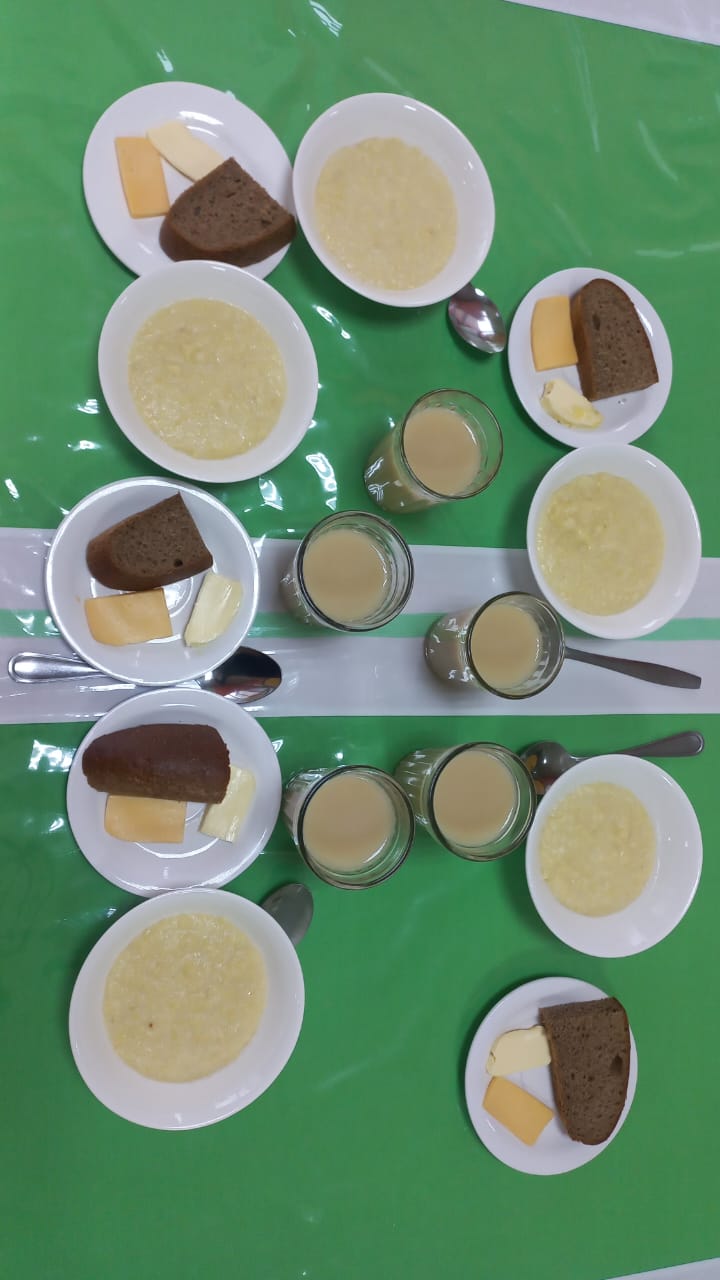 Дүйсенбі күнгі асхана тағамдары.